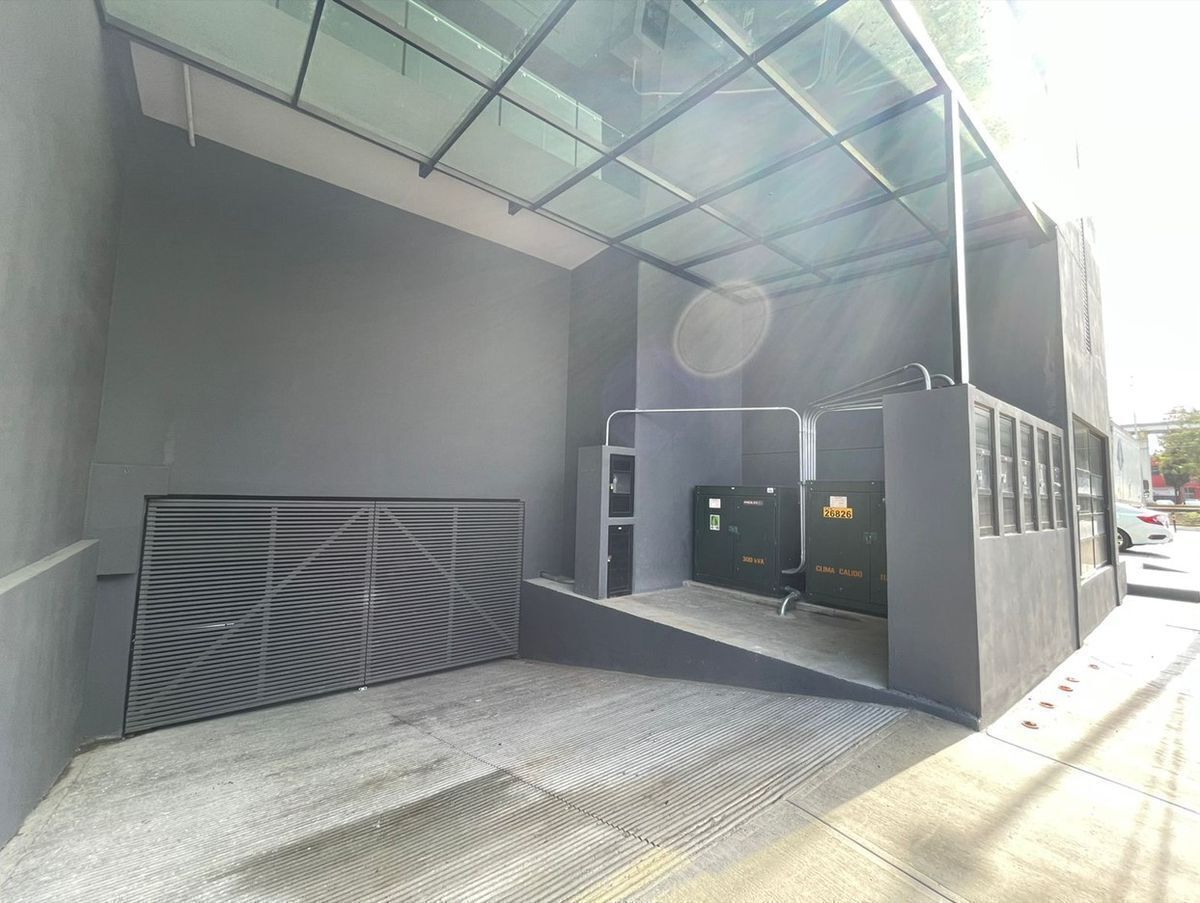 22 de 26: Area de transformadores y medidores PB