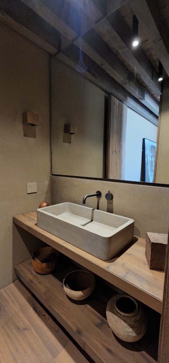 18 de 42: Baño visitas 
