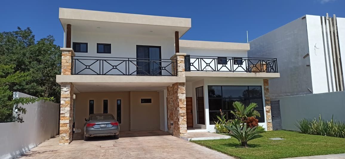 CASA EN VENTA EN MÉRIDA, PRIVADA NORTEMÉRIDA, ENTREGA INMEDIATA.