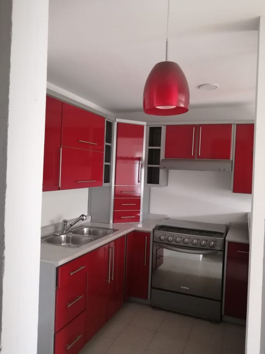 4 of 26: Cocina