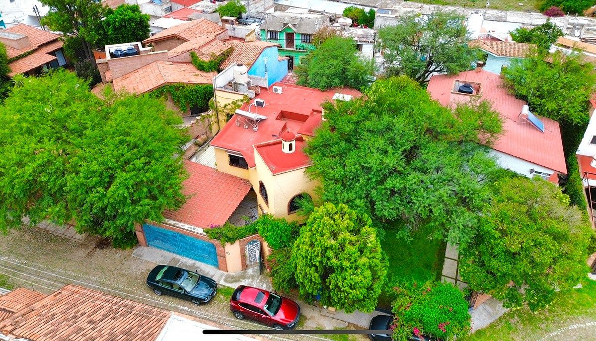 Casa en renta en fraccionamiento en el centro de Tequisquiapan. | Olivo, foto 1 de 22