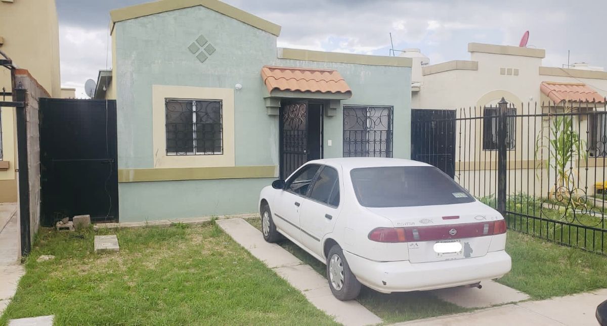 CASA EN VENTA UNA PLANTA FRACC. LOS FRESNOS EasyBroker