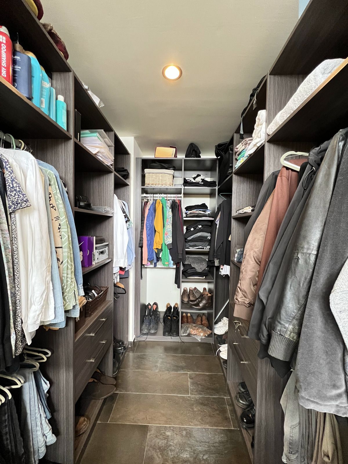 8 de 29: Vestidor Principal