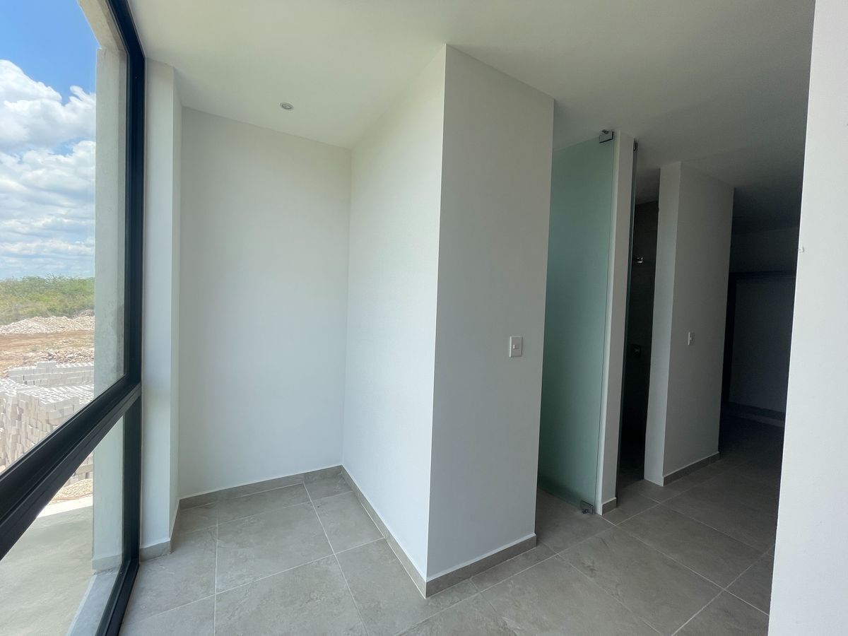 32 de 45: Distribución baño Recamara principal planta alta