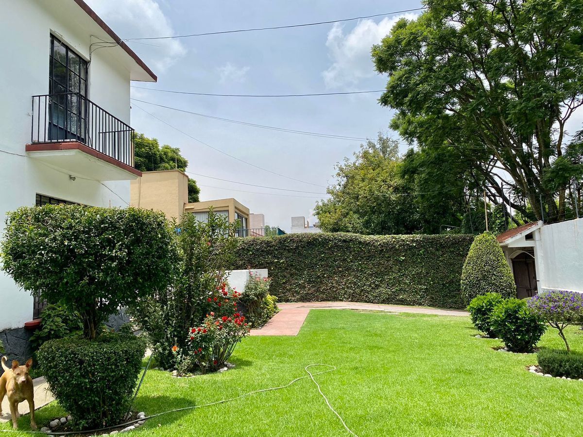 Venta de casa en Lomas de Chapultepec 