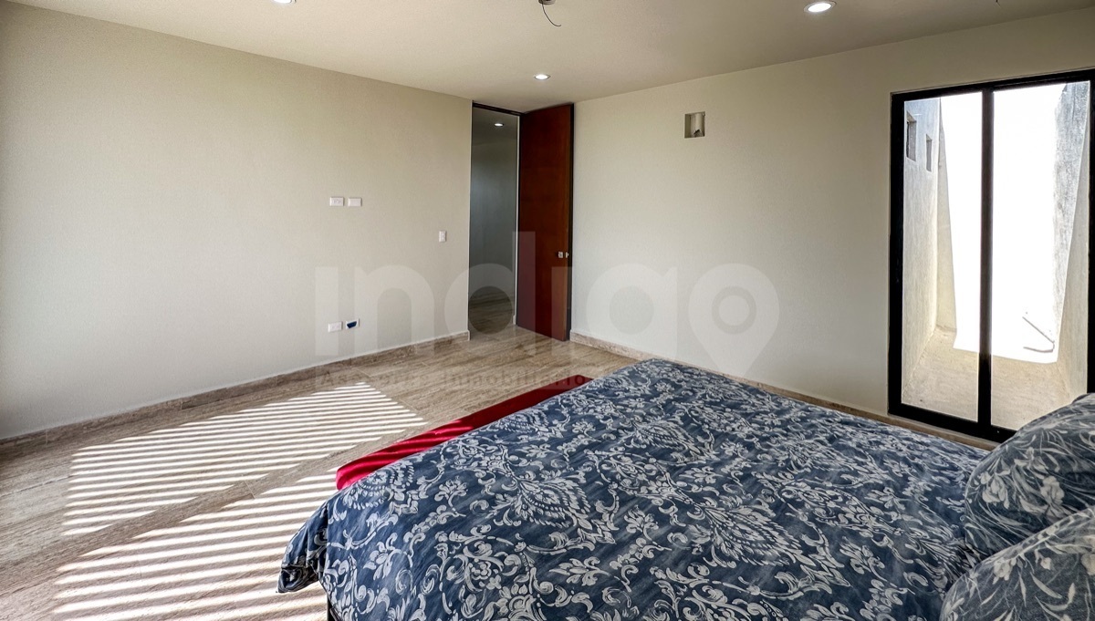 25 de 41: Recámara Principal