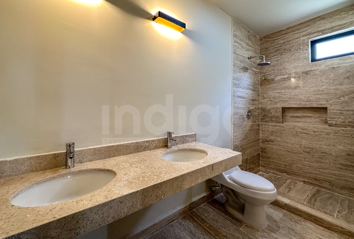 27 de 41: Baño Recámara Principal