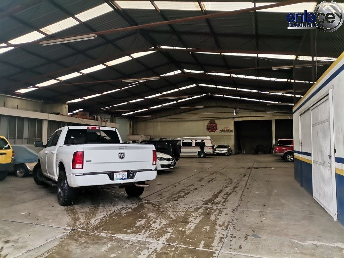 Bodega en Venta en Zona Centro con local comercial