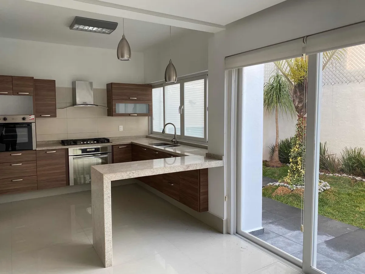 2 de 13: Casa en venta en El Refugio Querétaro