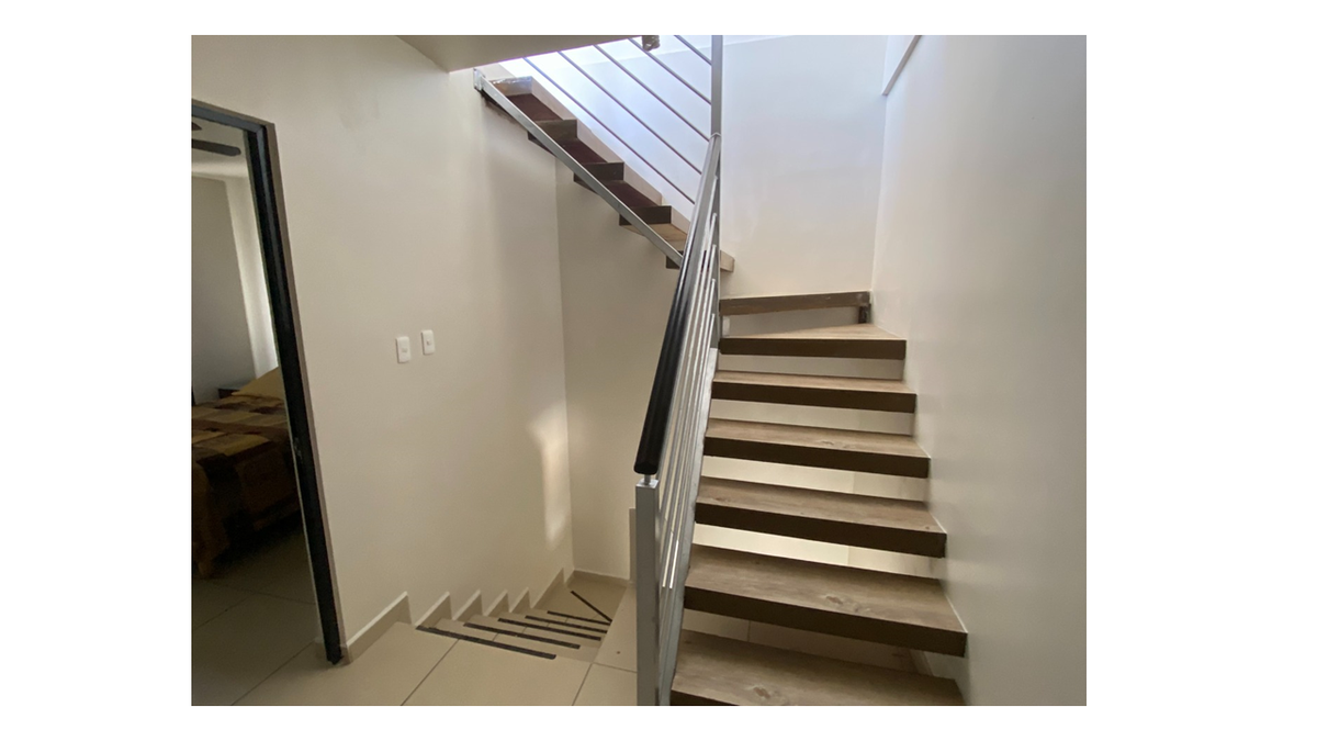 5 de 21: Escalones