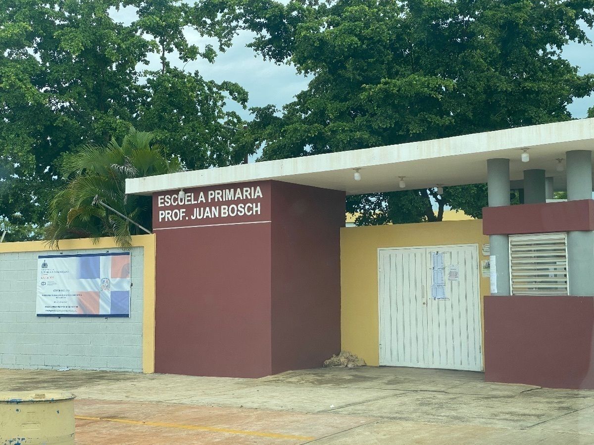 37 de 40: Escuela