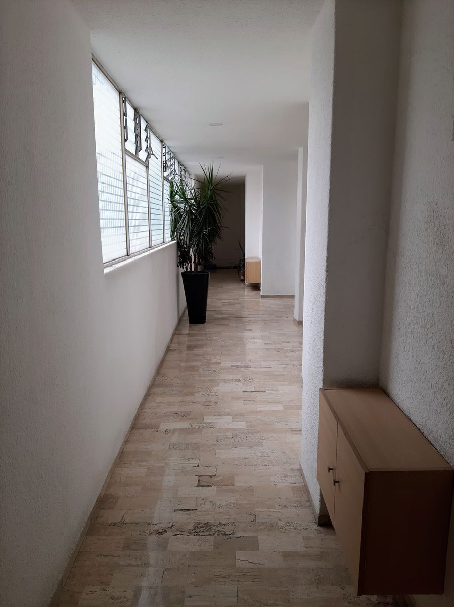 4 de 15: Pasillos areas comunes
