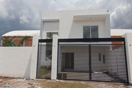 VENDO CASA SOLA CON ALBERCA EN YECAPIXTLA MORELOS!!!