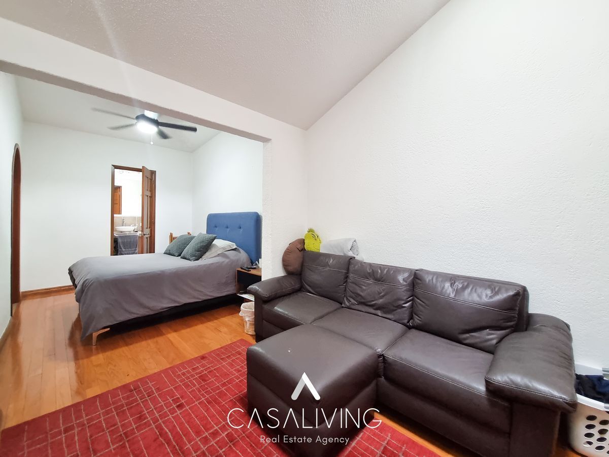 14 de 19: Recámara secundaria doble