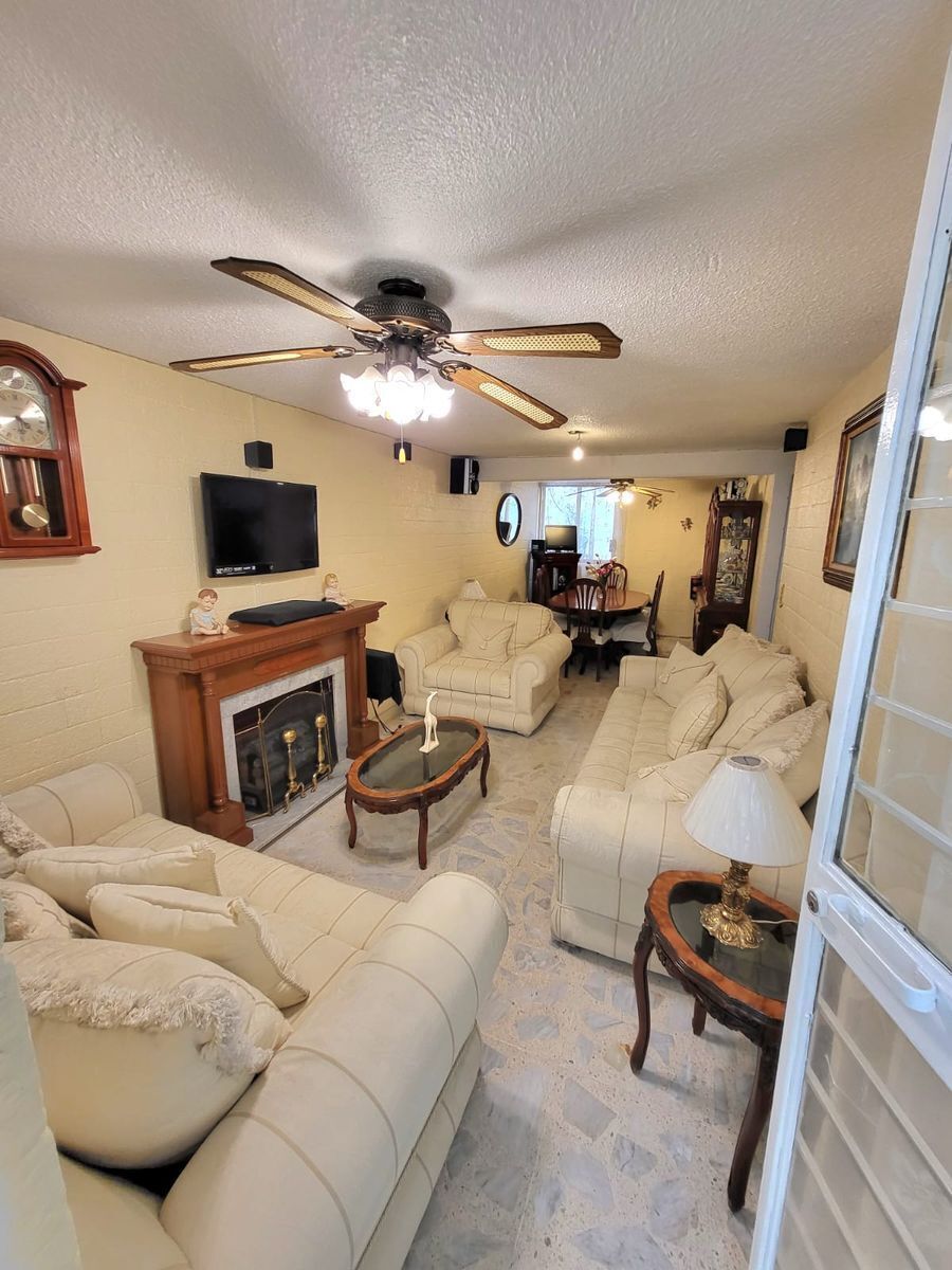 https://assets.easybroker.com/property_images/3259177/52282327/EB-LM9177.jpeg?version=1663391743
