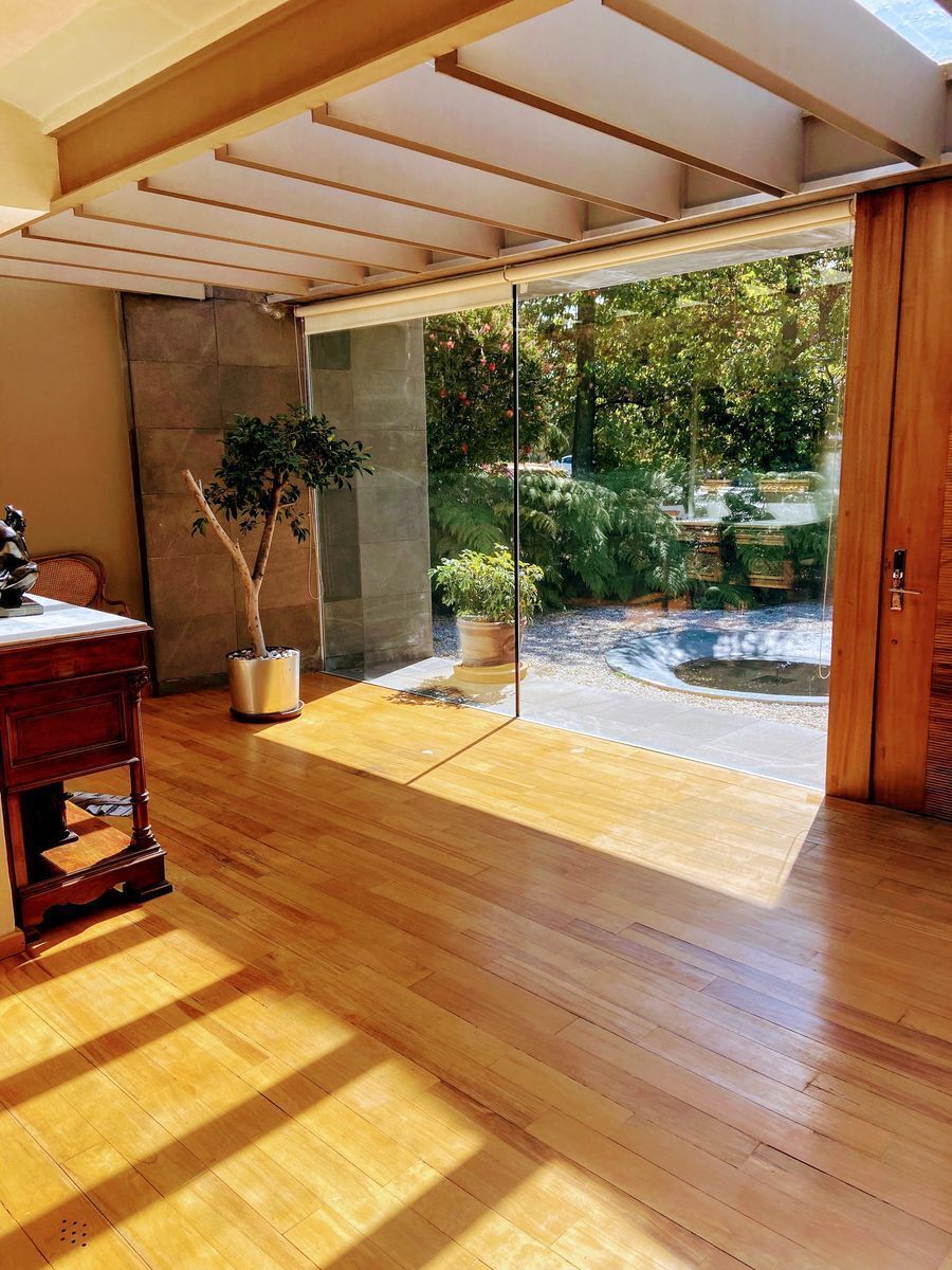 4 de 27: Vista de fuente desde la salauente