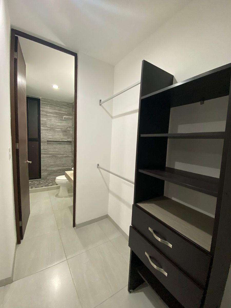House in Gated Community in Chuburna de Hidalgo, Mérida, photo 29 of 37