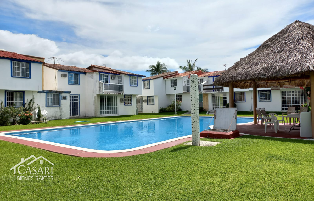 Casa en venta en fraccionamiento Joyas Diamante Acapulco | EasyBroker