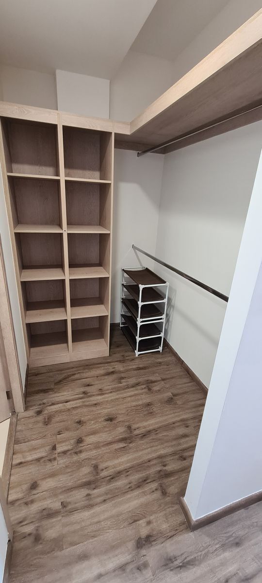 10 de 24: Vestidor Recámara Principal 