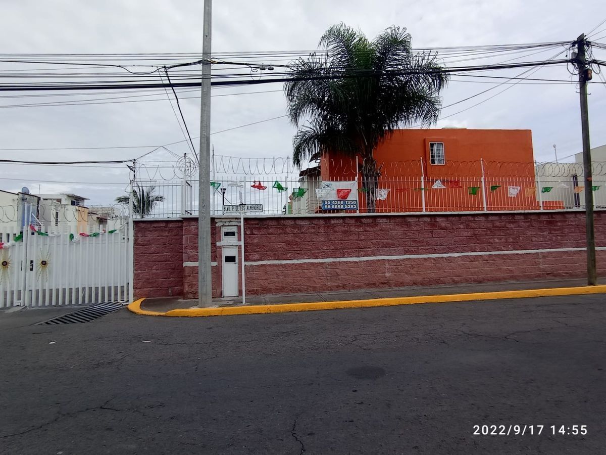 2 de 20: ACCESO PRINCIPAL