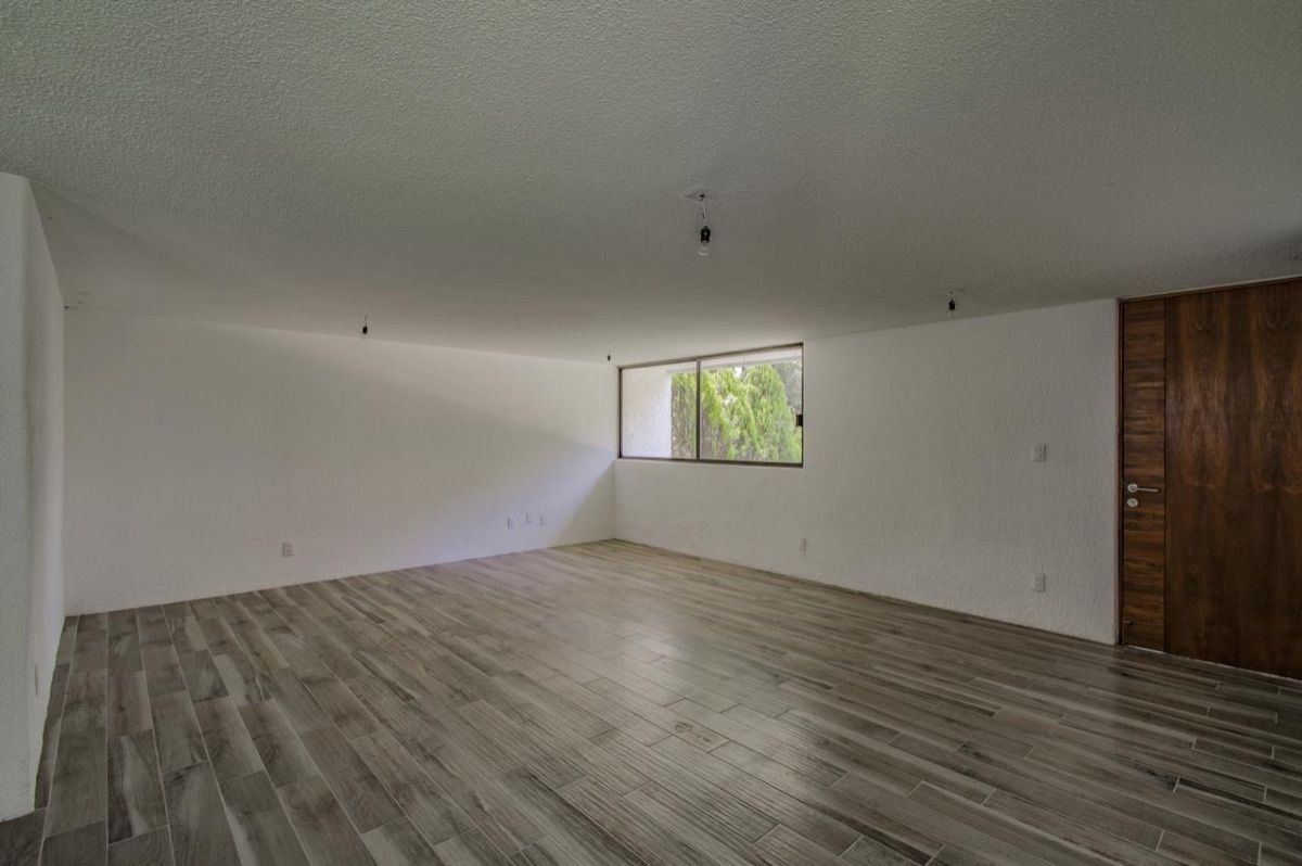 5 of 18: Estancia sala/comedor