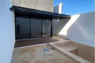 13 de 13: PISCINA JARDIN