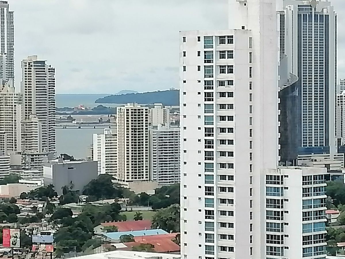 28 de 48