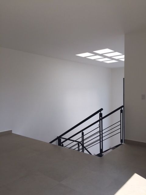 ESTANCIA CON AREA DE TV EN PLANTA ALTA, SE ENTREGA CON MURO , foto 12 de 25