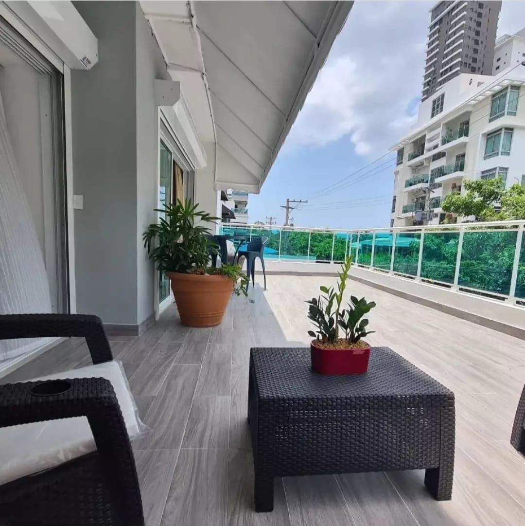 Apartamento en alquiler Santo Domingo Los Cacicazgos amueblado EasyBroker