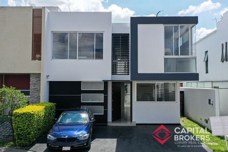 Casa En Venta en Solares Coto 7 Zapopan