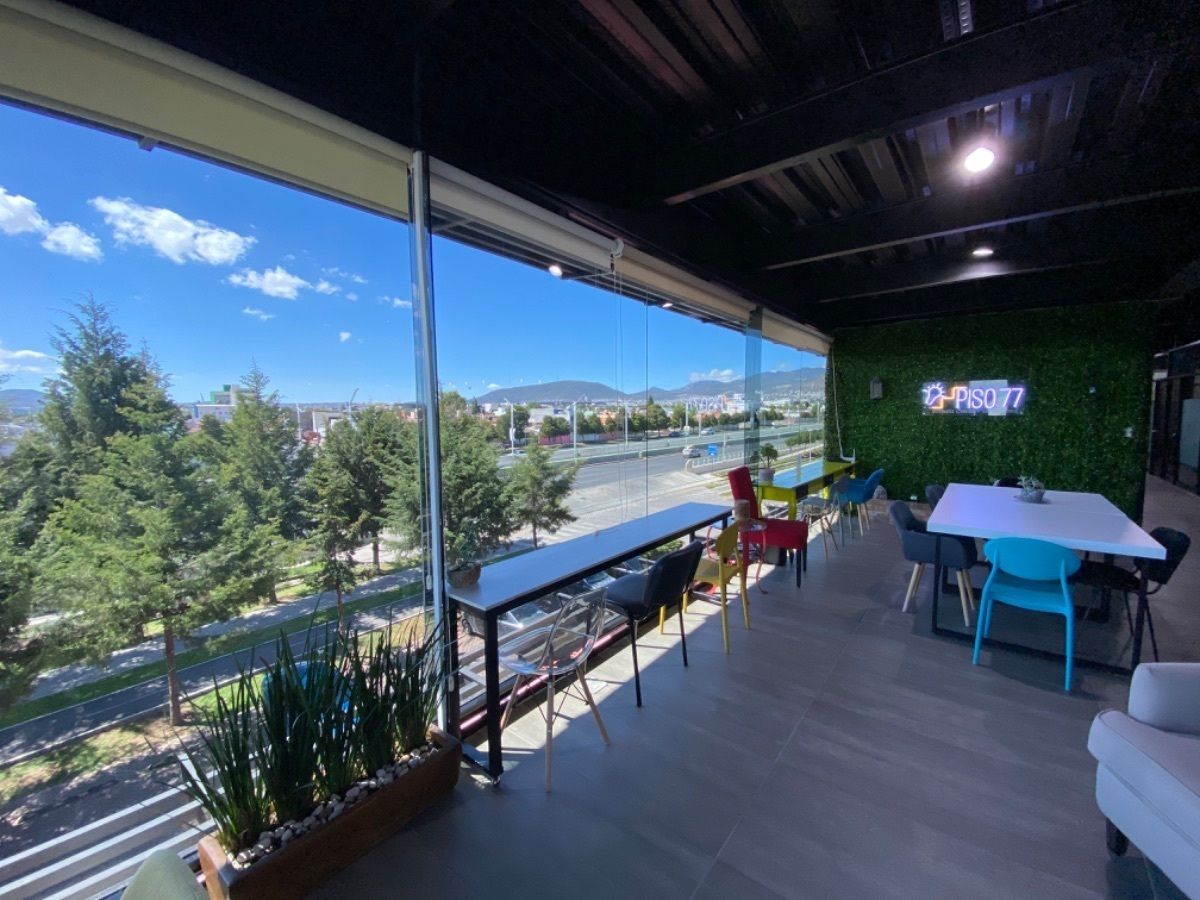 10 de 14: Vista del área de coworking