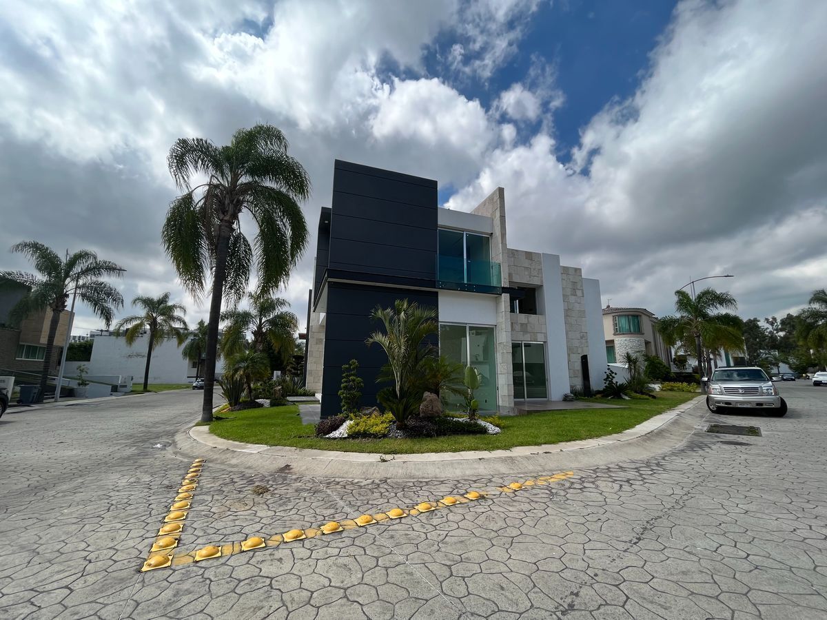 Casa de Venta en Rinconada del Bosque, Zapopan, Jalisco