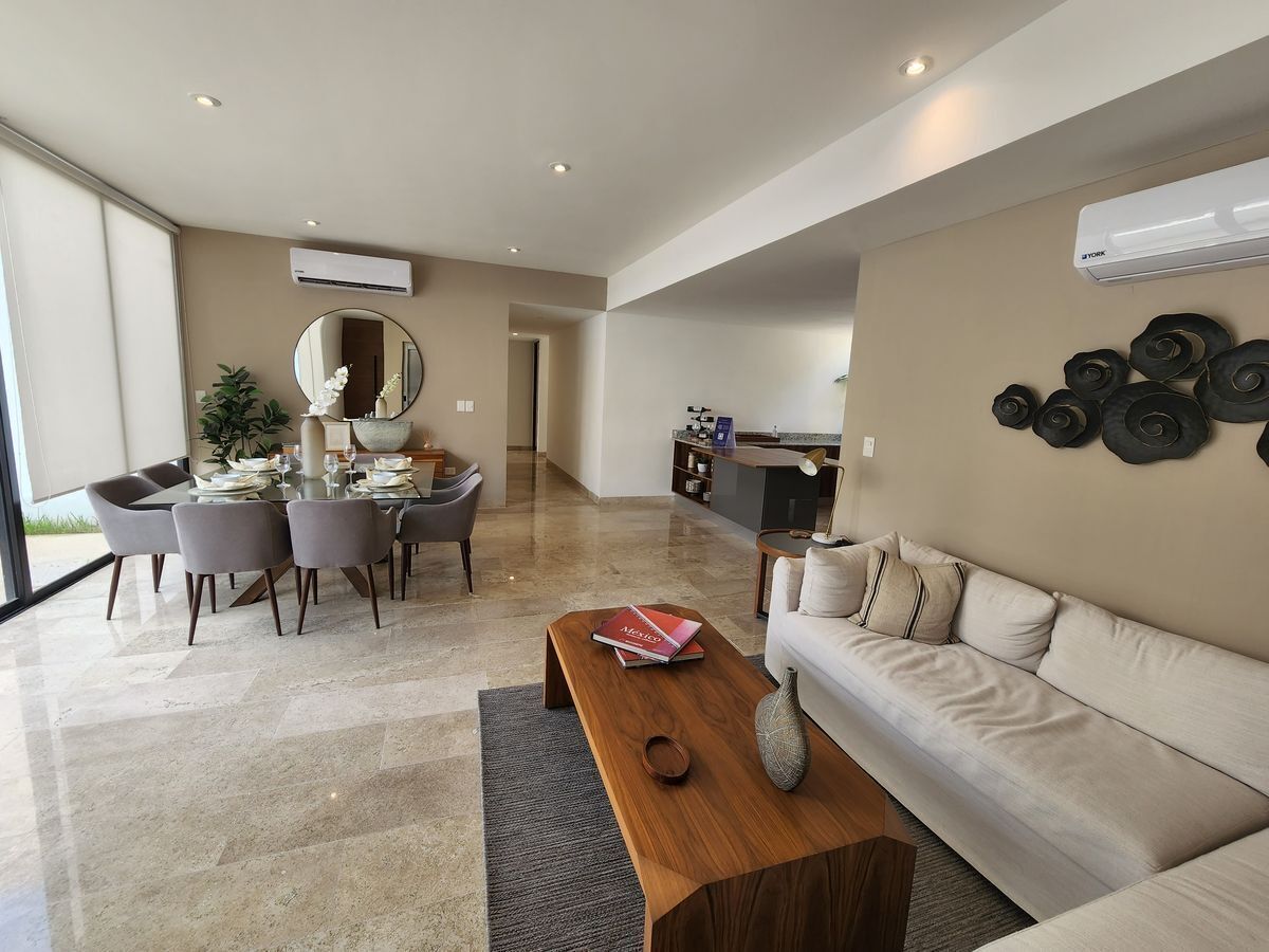 2 of 48: Departamento en Venta Merida