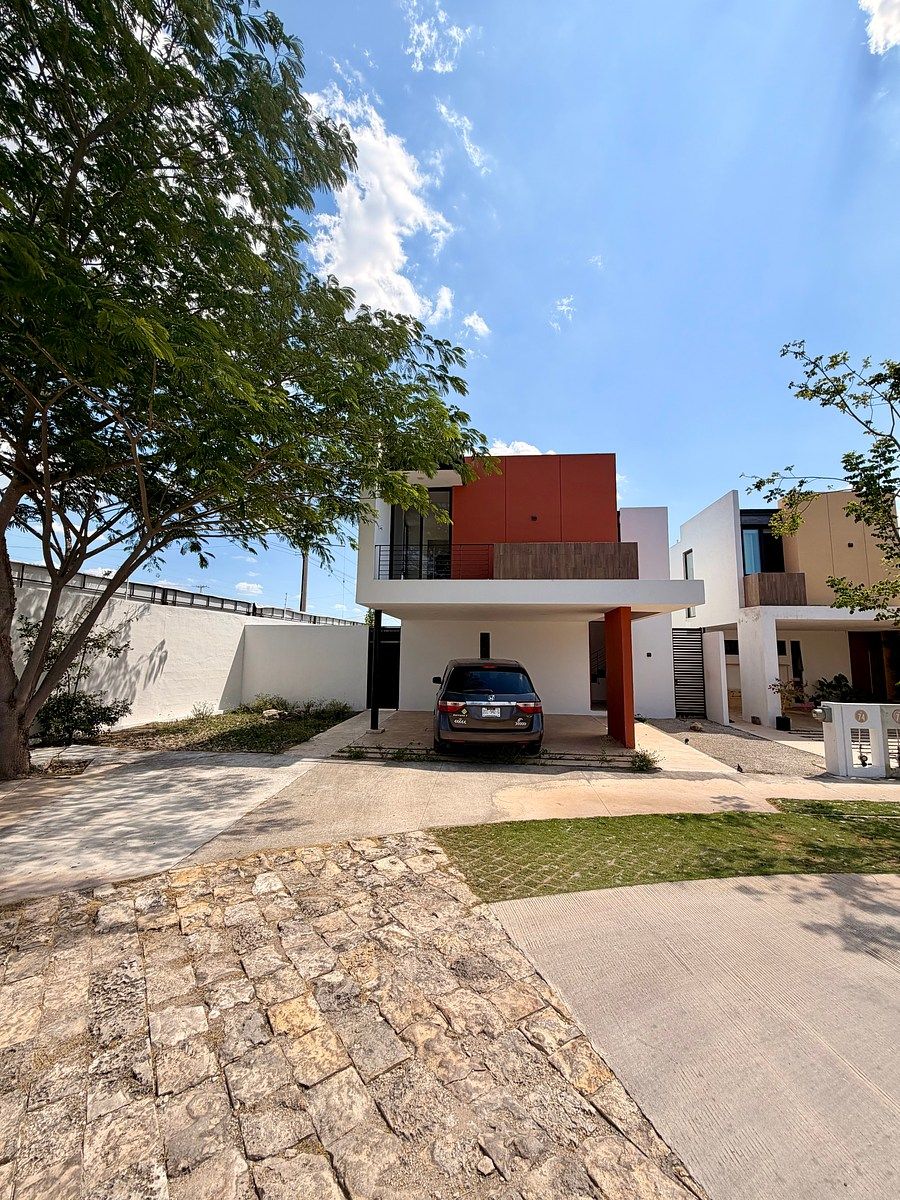Casa en Renta en Macora 86 Santa Rita Cholul, foto 1 de 40