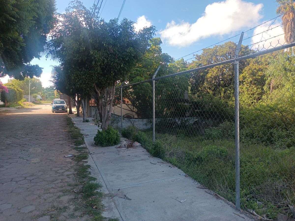 Terreno grande y en esquina en venta Juriquilla Querétaro