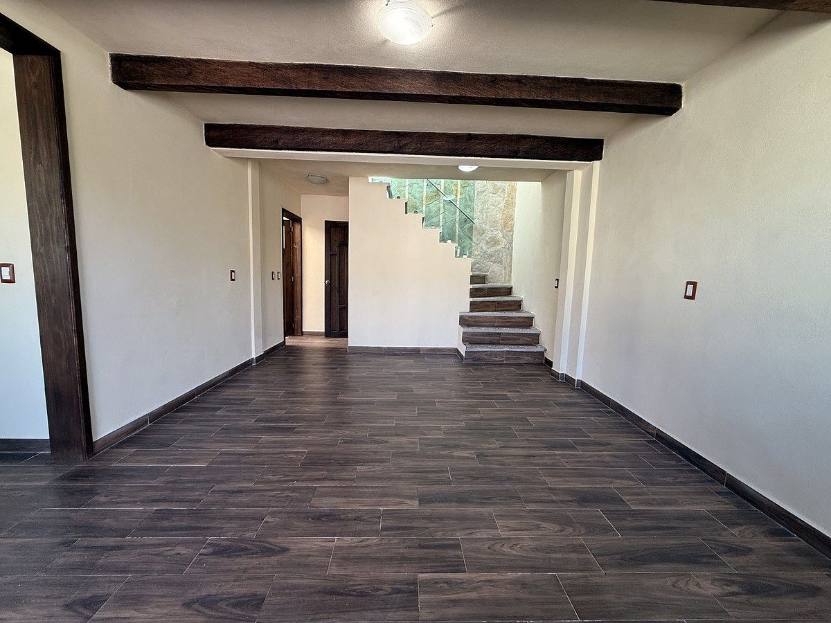 Sala, foto 2 de 16