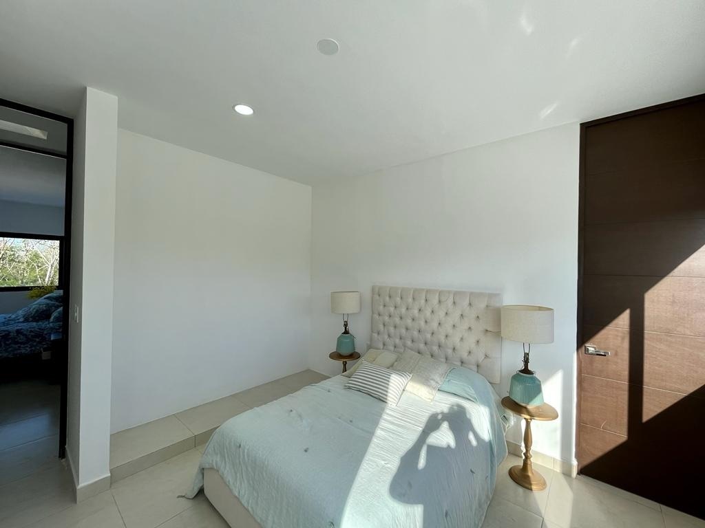 18 de 47: Recámara Secundaria A