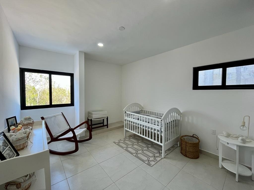 21 de 47: Recámara Secundaria B