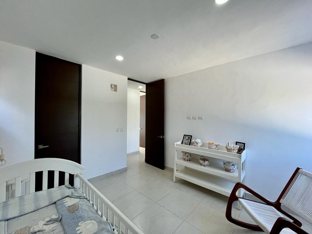 23 de 47: Recámara Secundaria B