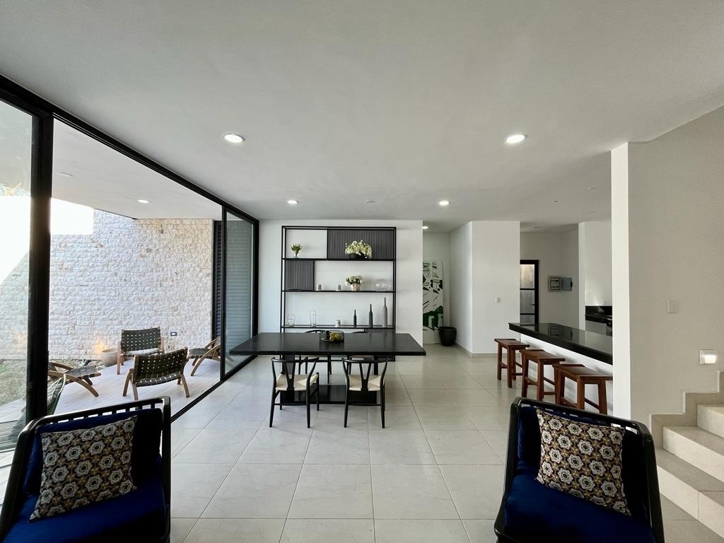 2 de 47: Sala / Comedor