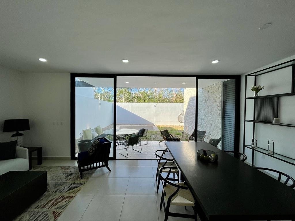 6 de 47: Vista desde Sala / Comedor