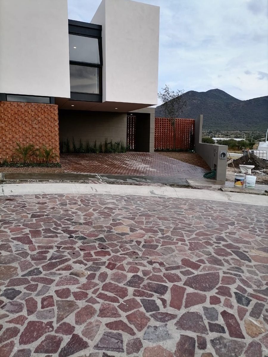 16 de 38