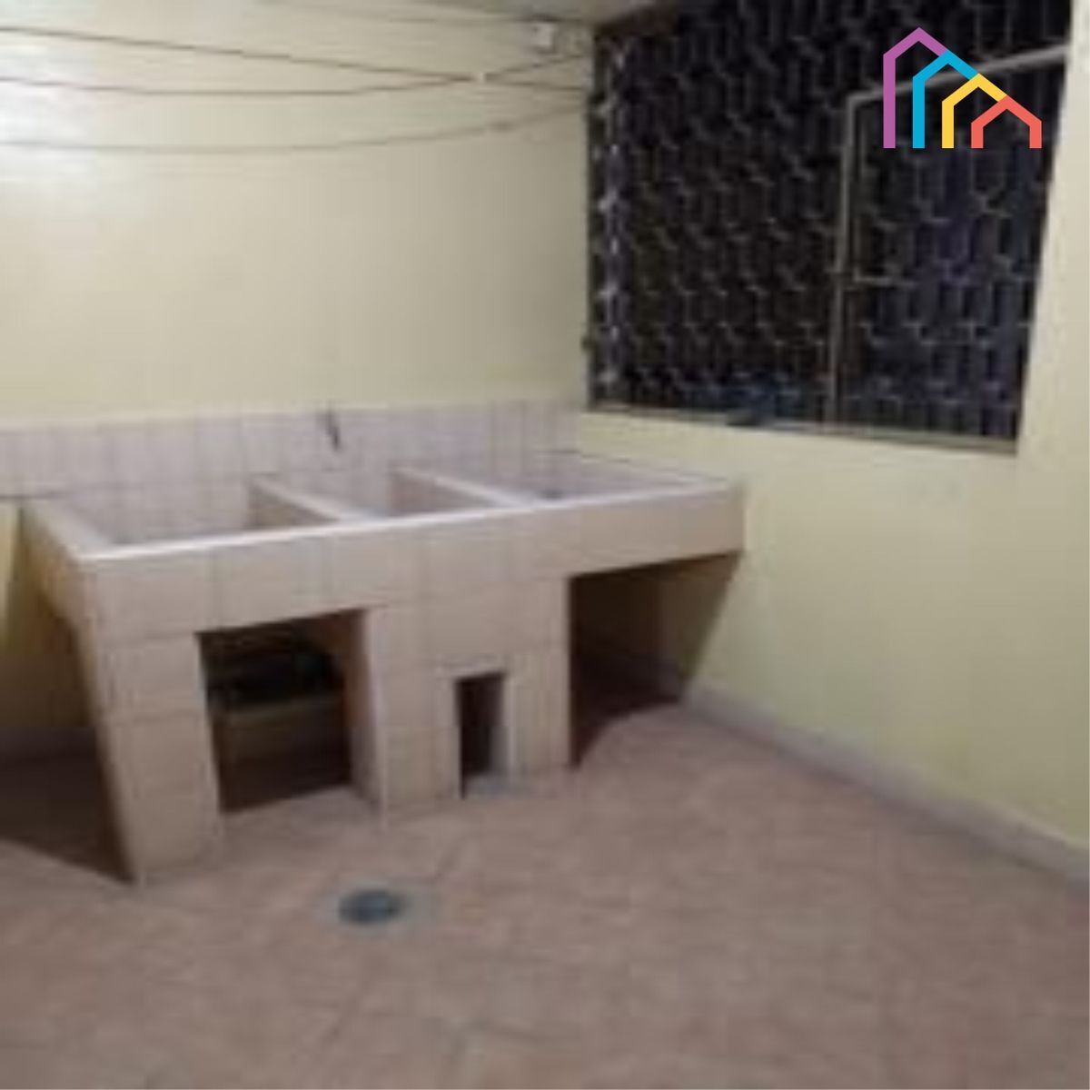 VENTA DE HERMOSO DEPTO CON MUEBLES DE CEDRO EN EXCELTENTE UBICACION