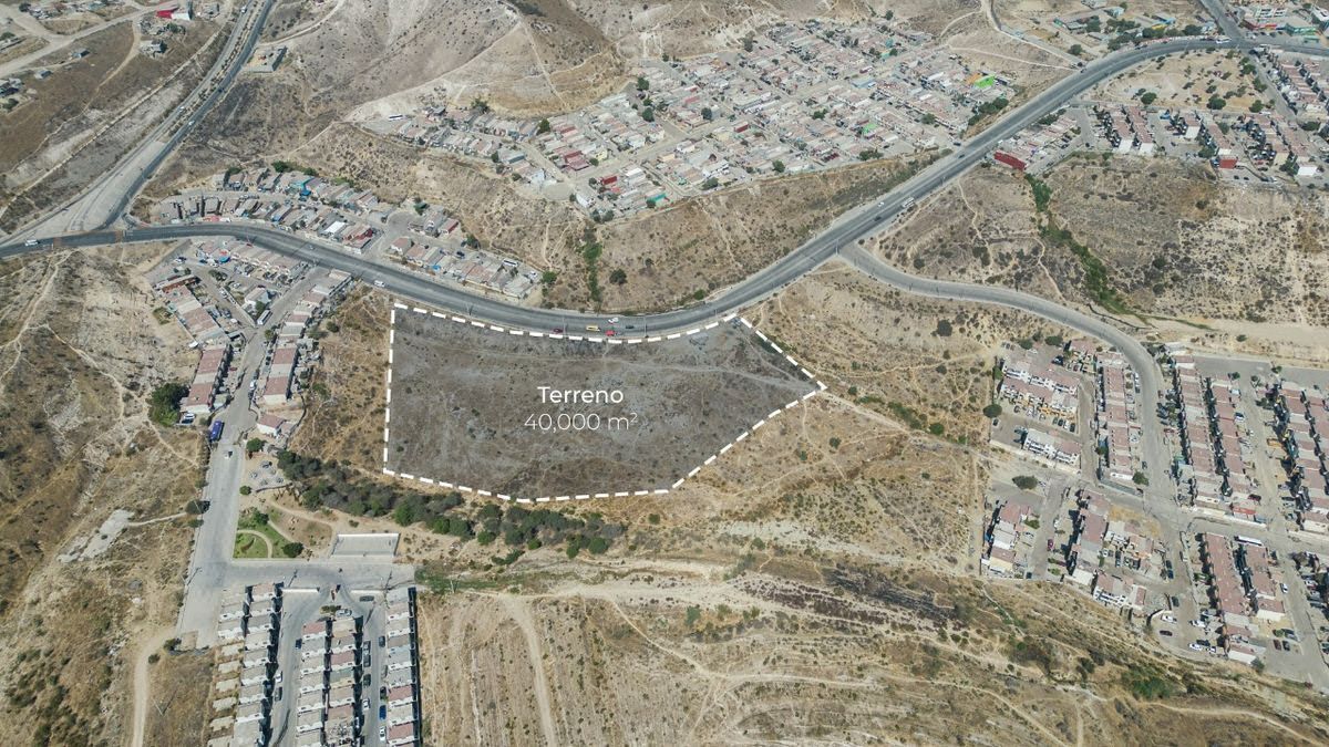 Terreno comercial en venta, Cañón del Sainz