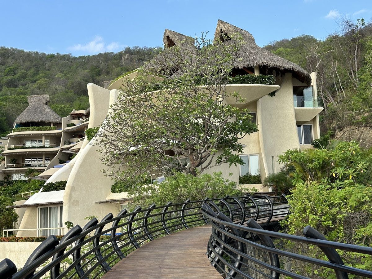 Penthouse de lujo con vista al mar en venta en Ámbar Ixtapa, Zihuatanejo, México