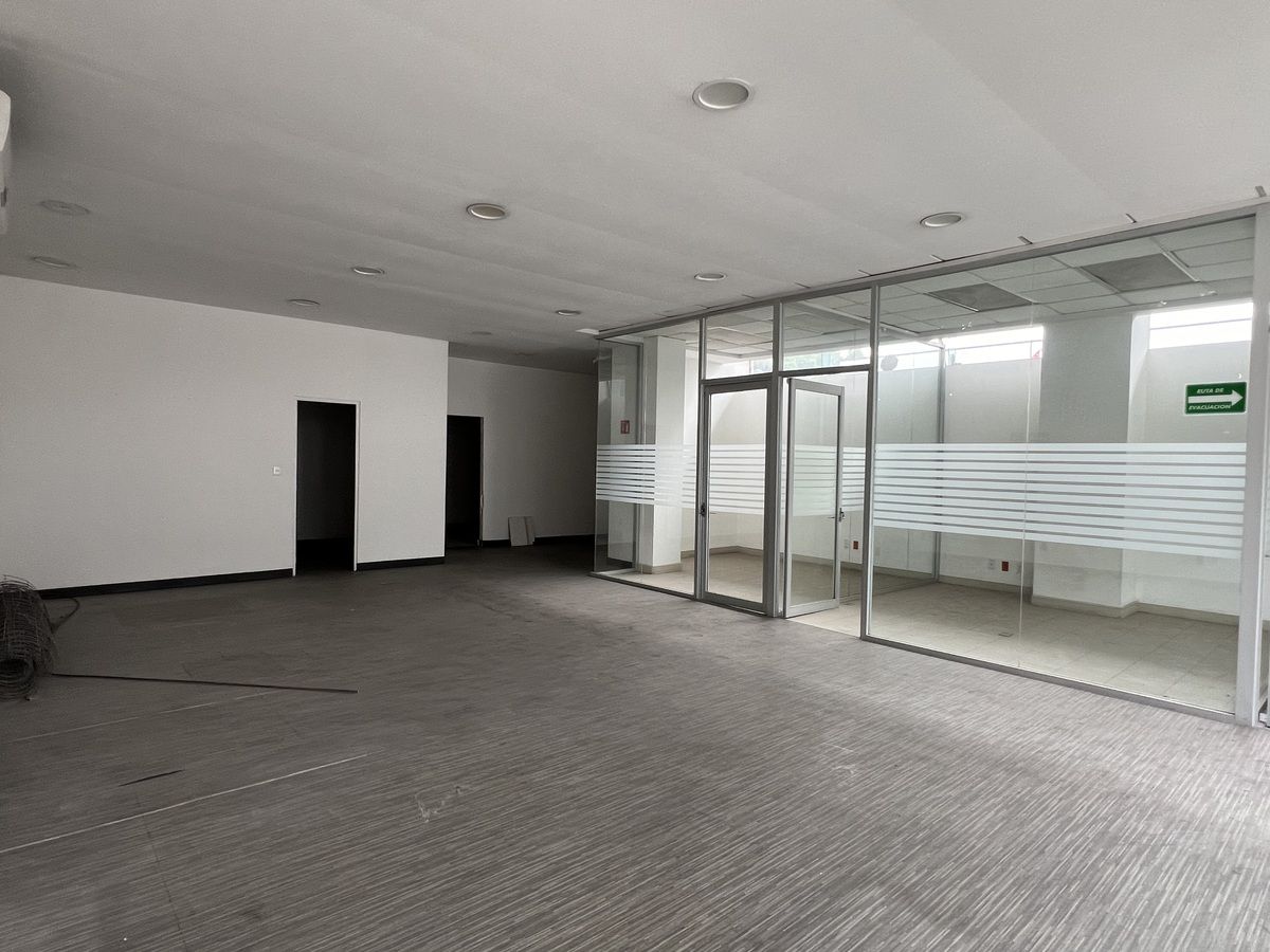Retail Space in Valle Dorado, Tlalnepantla de Baz, photo 5 of 9