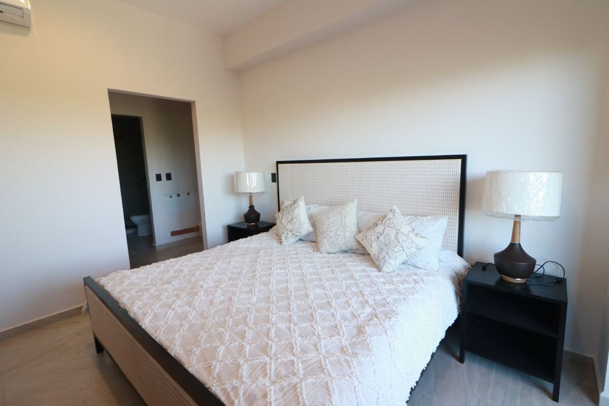 9 de 11: Departamento Modelo