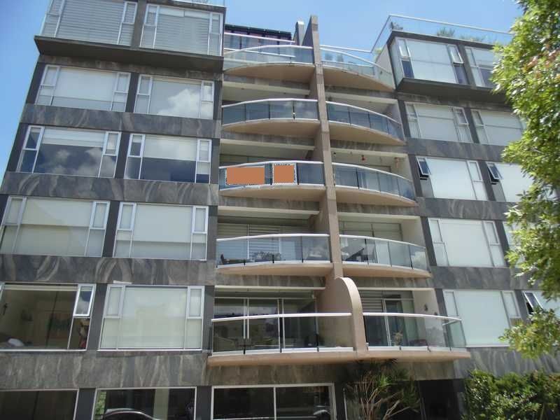 Frente Edificio, photo 2 of 37