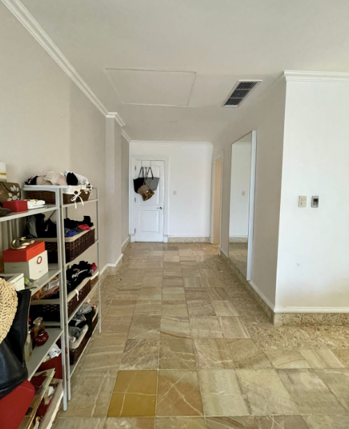 29 de 49: CLOSET 