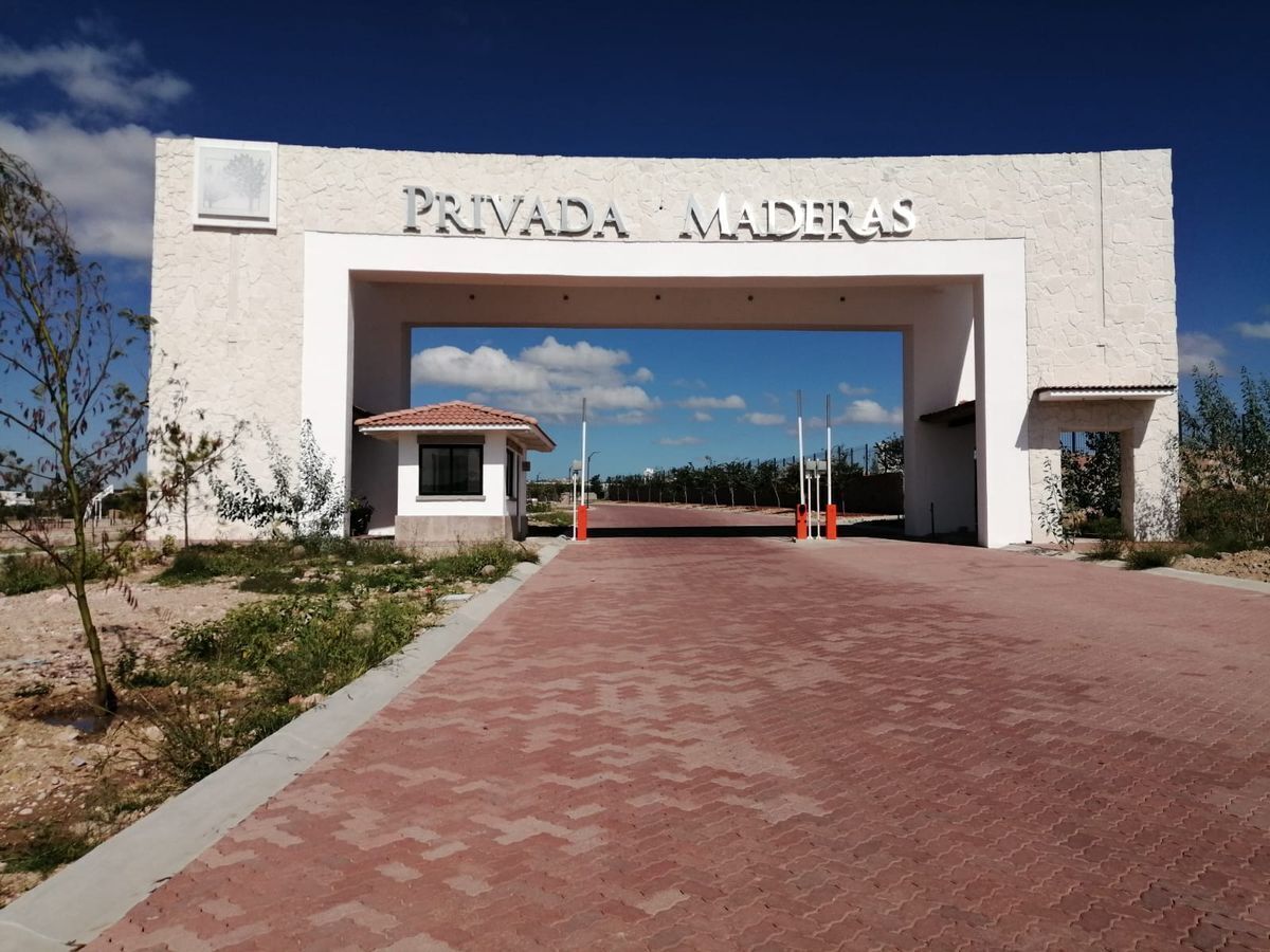 1 de 12: Portal Privada Maderas Condominio Dunas 